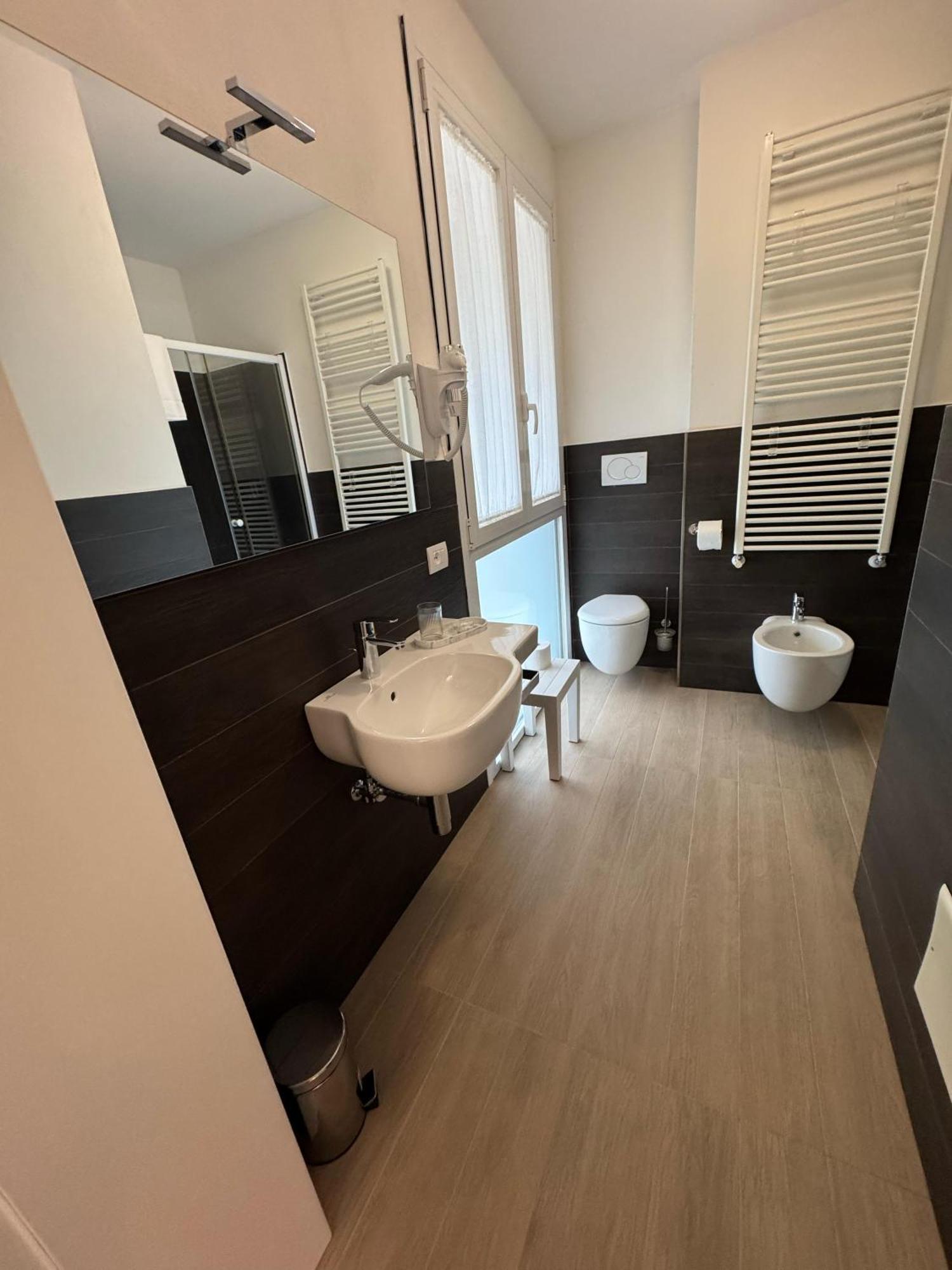 Hotel Villa Mary Santa Maria Di Sala Luaran gambar